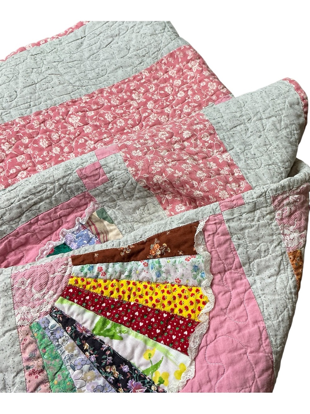Vintage grandmothers fan quilt pink and gray w/lace detail 63 x 73 USA made - Picture 4 of 9